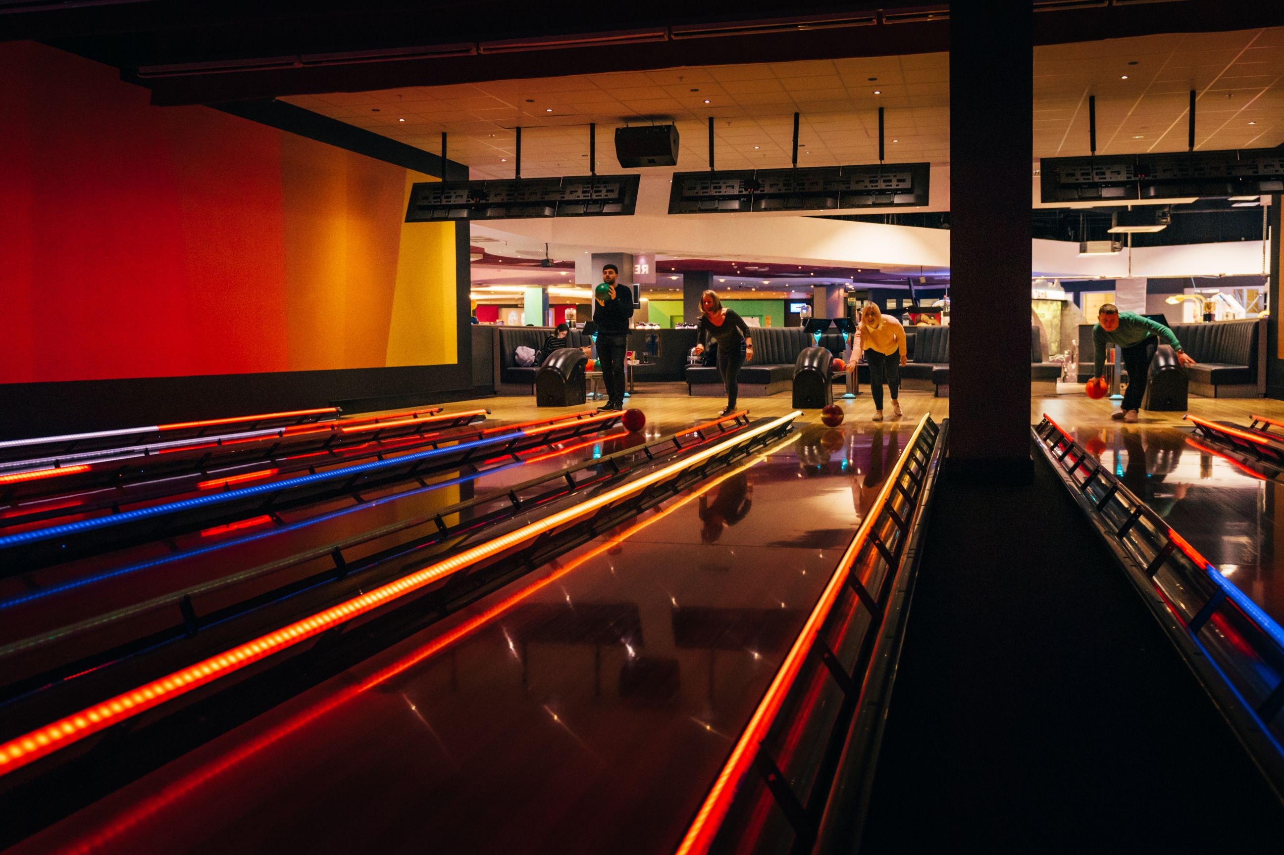 Gallery Tenpin Hyperbowl