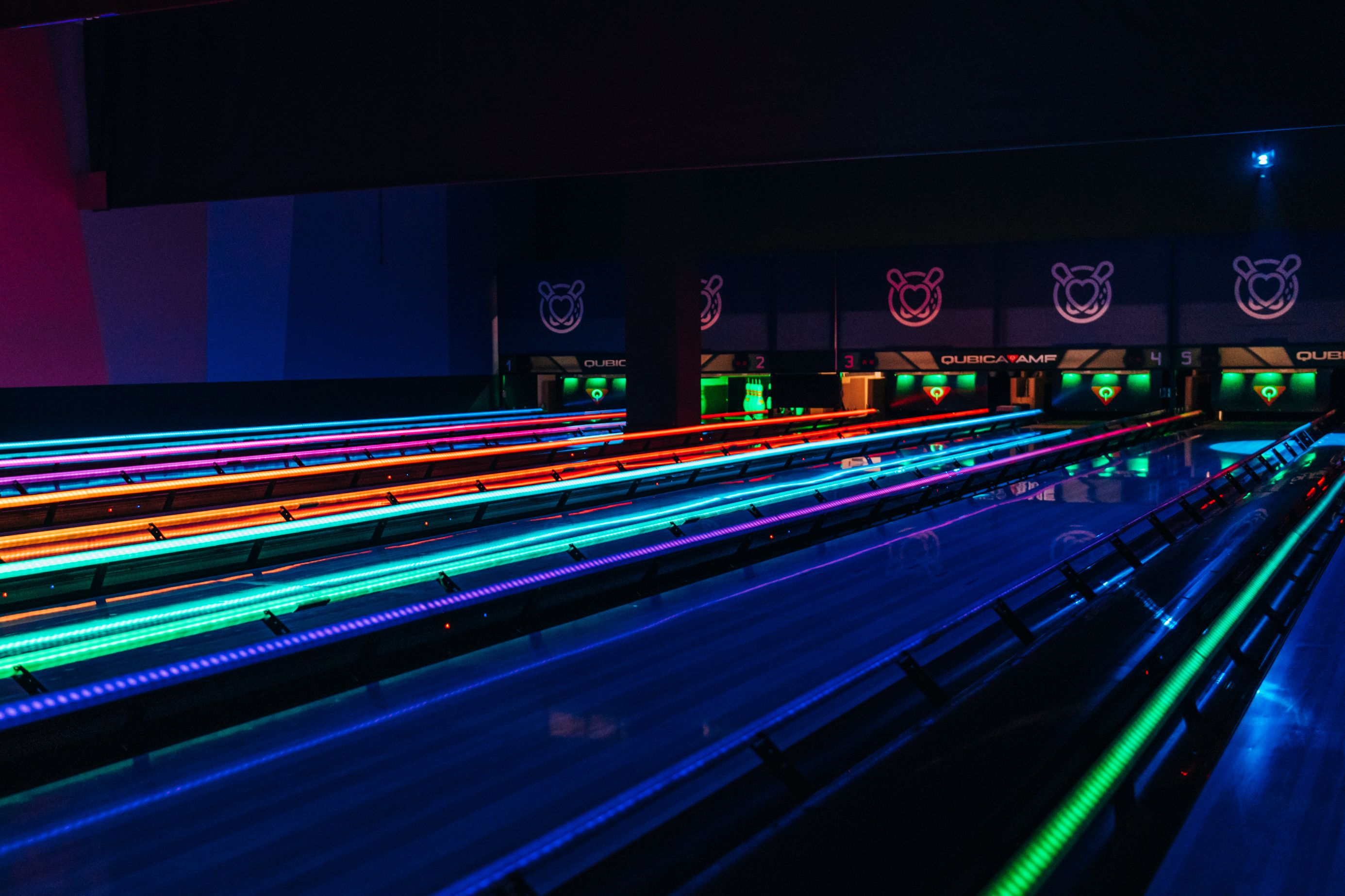 Gallery Hyperbowling Lanes