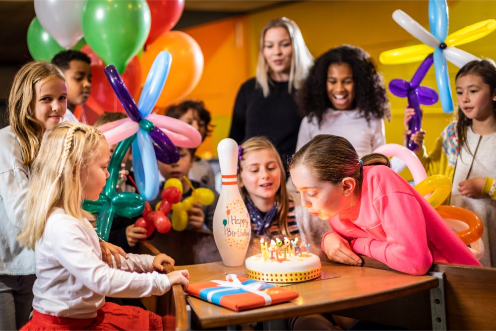 Fun Bowling Parties