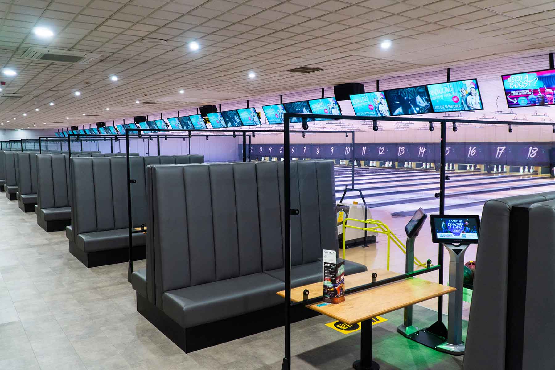 DA6 7LS Bowling Lanes