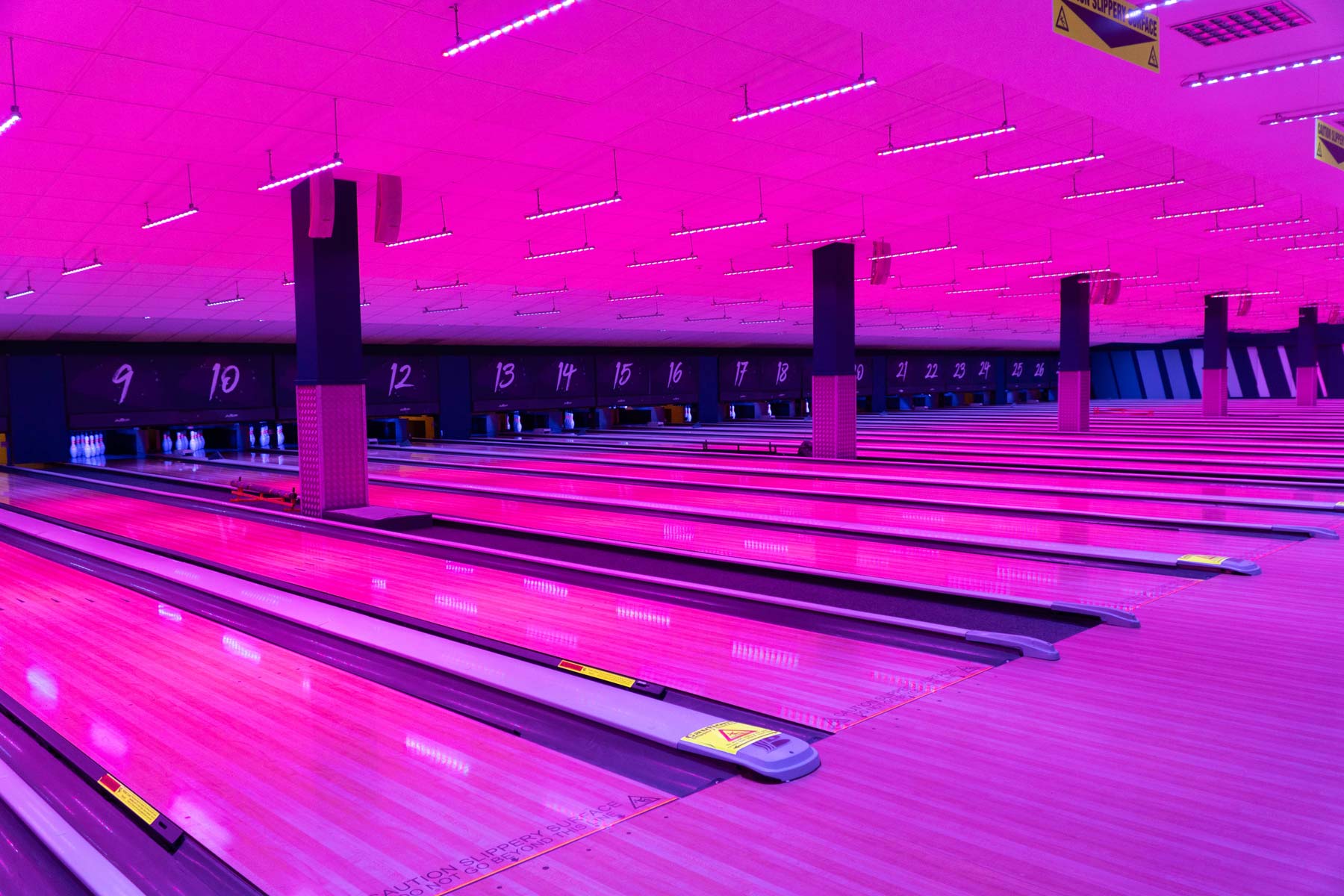 Cambrige Bowling Lane Pink Hue (1)
